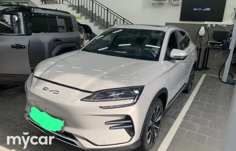 фото BYD Song Plus EV 2025 года с пробегом за 12000000 тенге в undefined