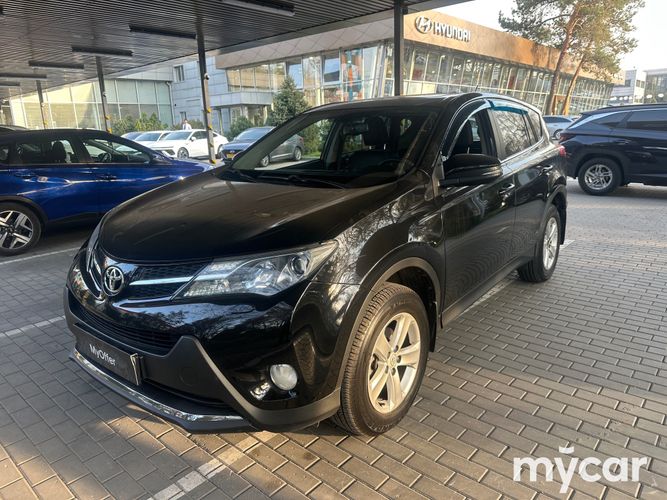 фото Toyota RAV4 2013 года с пробегом за 9000000 тенге в undefined