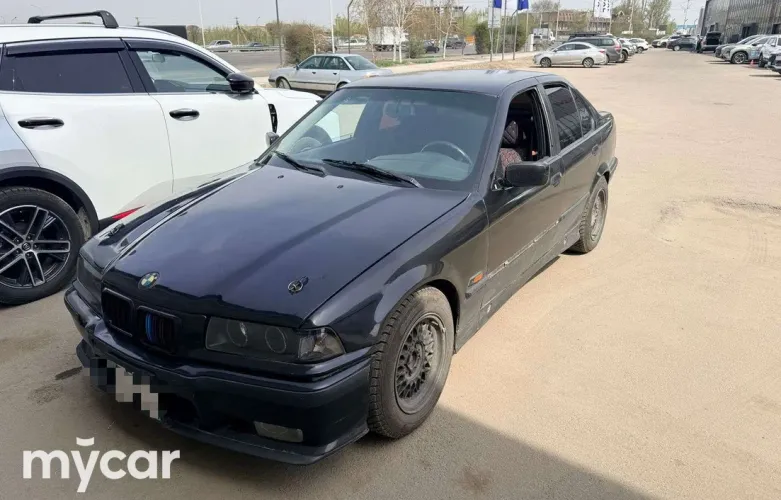 фото BMW 3 серия 1994 года с пробегом за 1800000 тенге в undefined