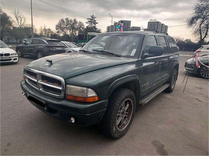 фото Dodge Durango 1998 года с пробегом за 3000000 тенге в undefined