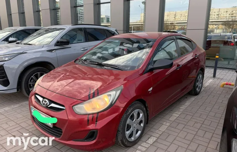 фото Hyundai Accent 2013 года с пробегом за 4000000 тенге в undefined