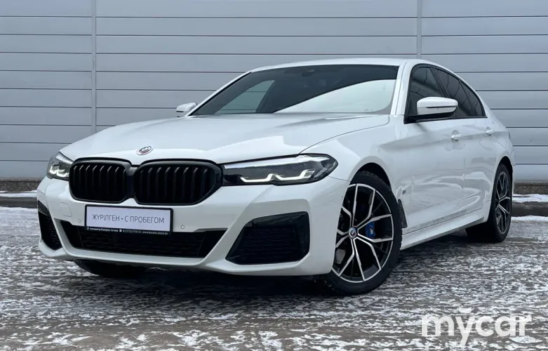 фото BMW 5 серия 2022 года с пробегом за 31600000 тенге в undefined