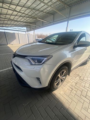 фото Toyota RAV4 2016 года с пробегом за 8500000 тенге в undefined