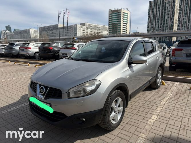 фото Nissan Qashqai 2011 года с пробегом за 6000000 тенге в undefined