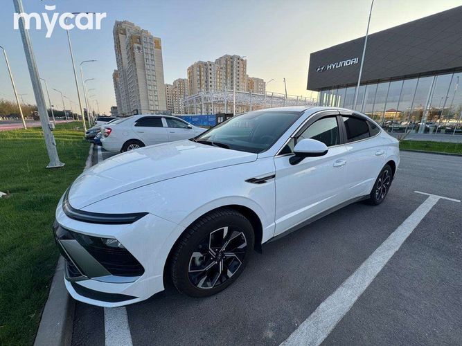 фото Hyundai Sonata 2024 года с пробегом за 13000000 тенге в undefined