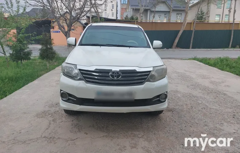 фото Toyota Fortuner 2012 года с пробегом за 11500000 тенге в Шымкент