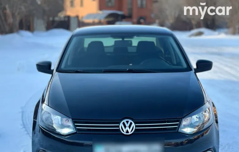 фото Volkswagen Polo 2014 года с пробегом за 1000000 тенге в undefined