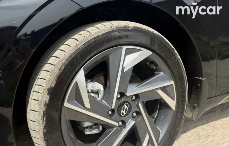 фото Hyundai Elantra 2024 года с пробегом за 10600000 тенге в undefined