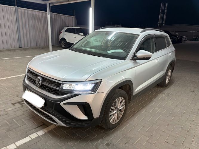 фото Volkswagen Taos 2021 года с пробегом за 12500000 тенге в undefined