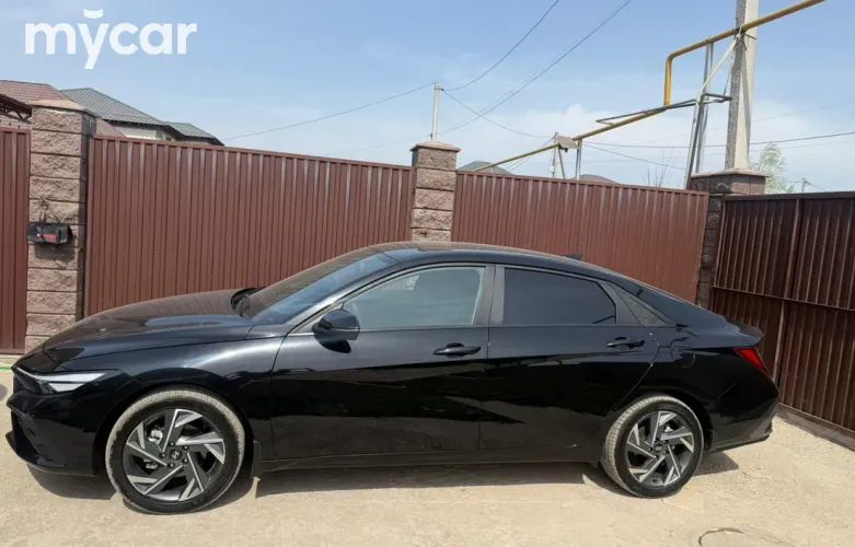 фото Hyundai Elantra 2024 года с пробегом за 10600000 тенге в undefined
