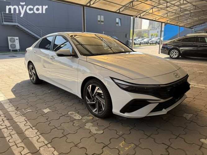 фото Hyundai Elantra 2023 года с пробегом за 8000000 тенге в undefined